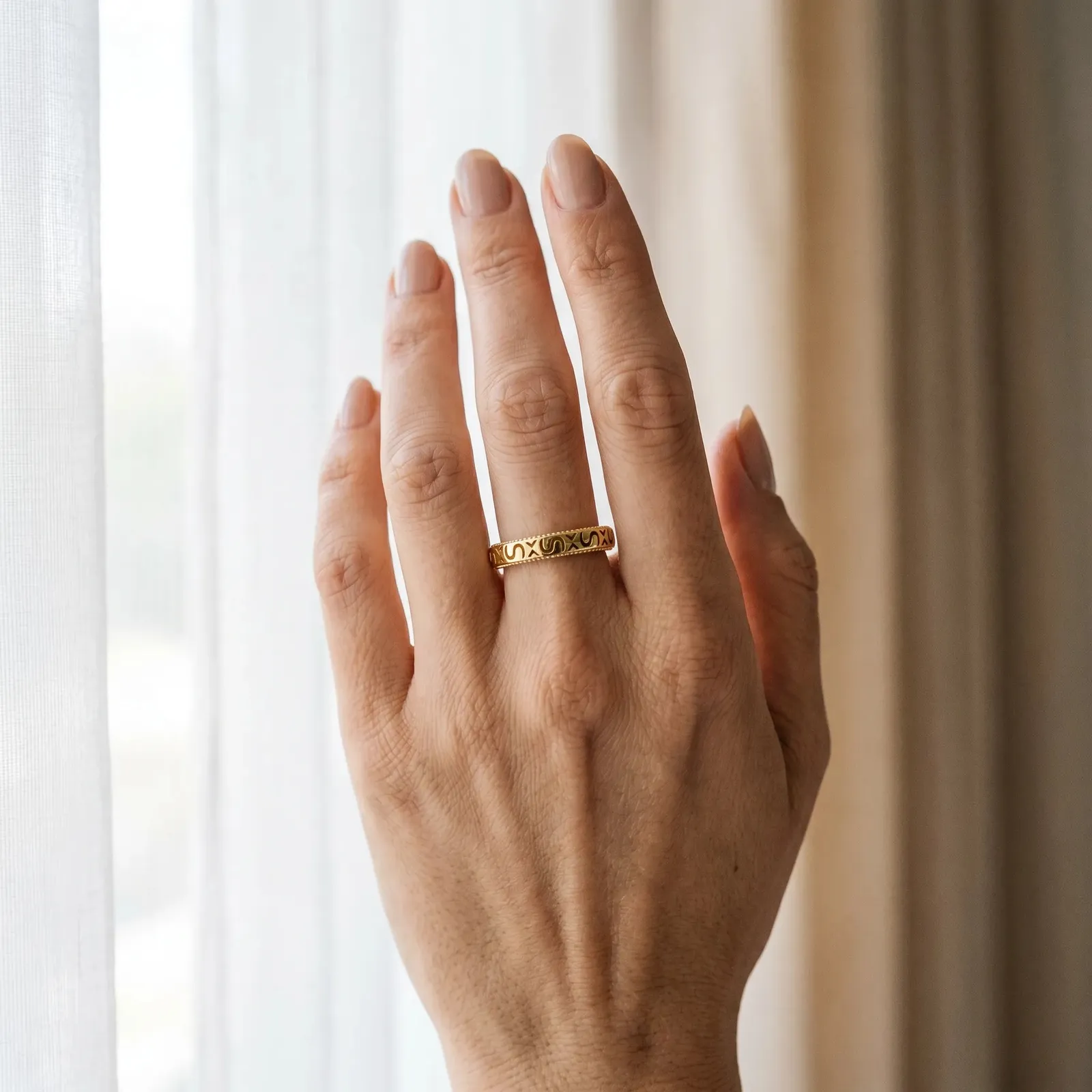 Vintage Engraved Milgrain Band Yellow gold