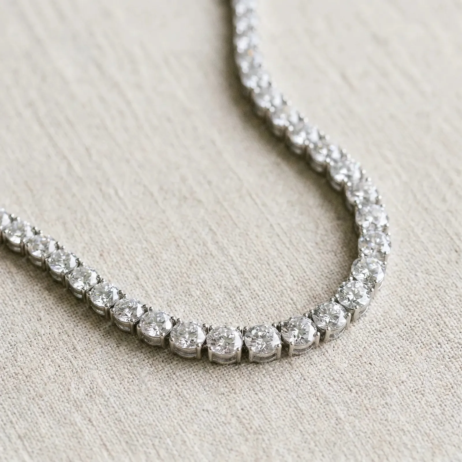 Round Cut Brilliant Graduated Diamond Tennis Necklace with Four-Prong Setting Silver